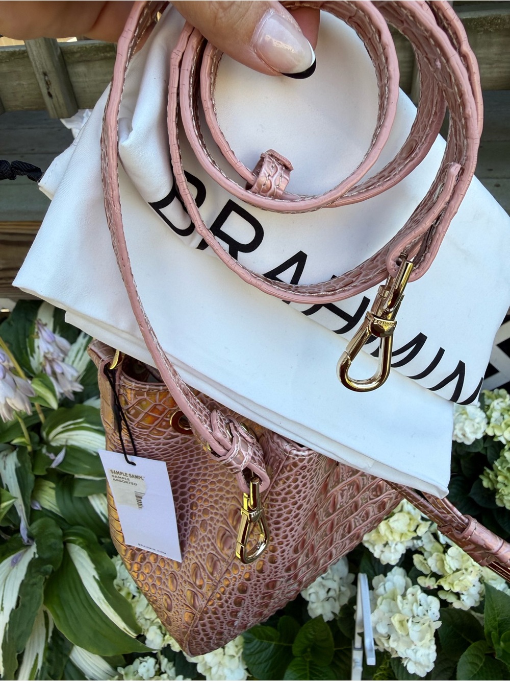 Brahmin Melinda Croc Embossed Rose Gold Melbourne Bucket Shoulder Crossbody Bag - Picture 4 of 12
